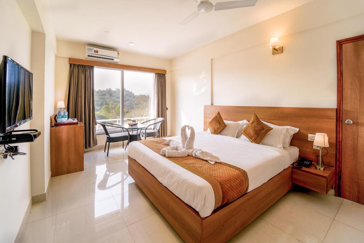 Hotel Wayfarer Porvorim Dış mekan fotoğraf
