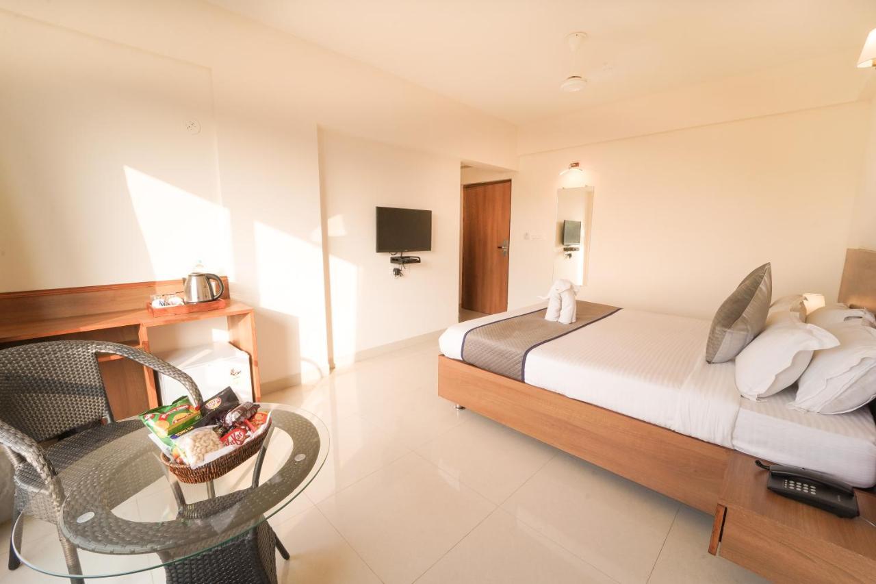 Hotel Wayfarer Porvorim Dış mekan fotoğraf